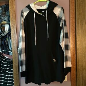 Maurice’s Size 2 Hoodie